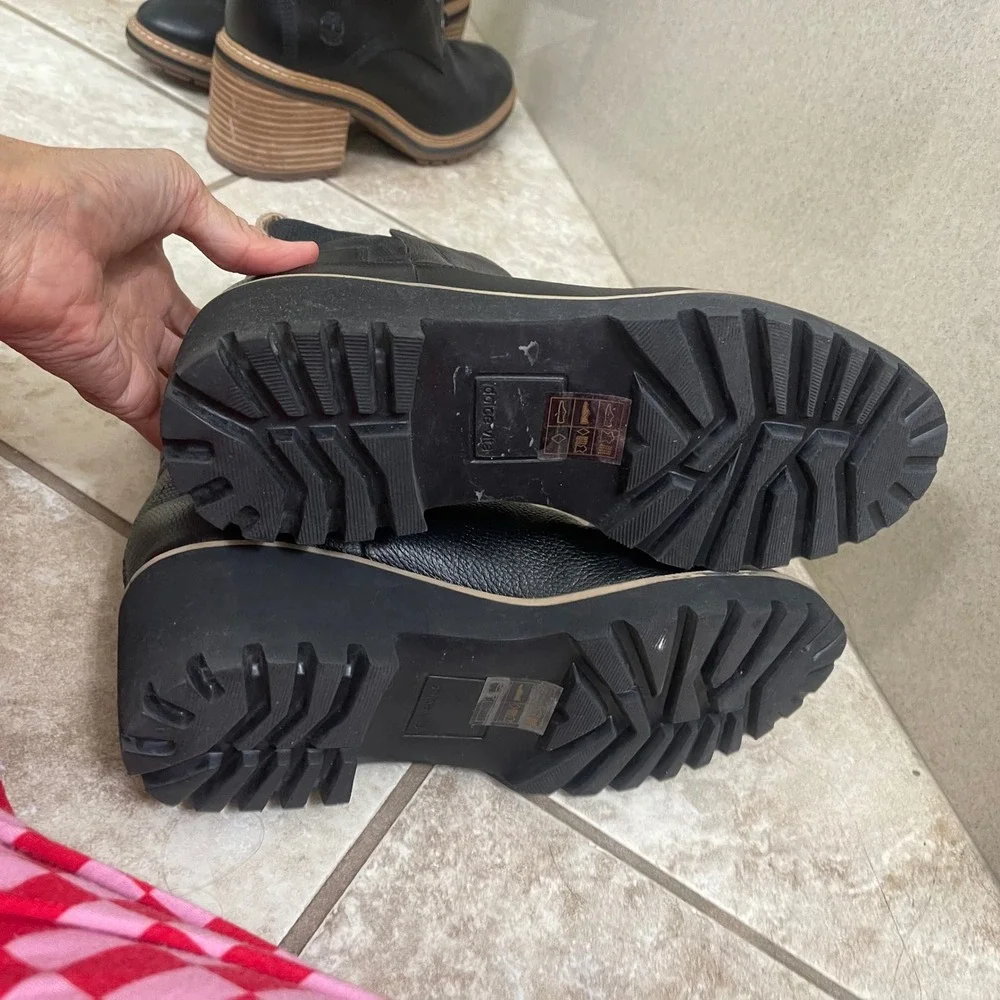 Dolce Vita Black Leather Wedge Chelsea Boots Leopard Pull Tab Lug Sole women 8